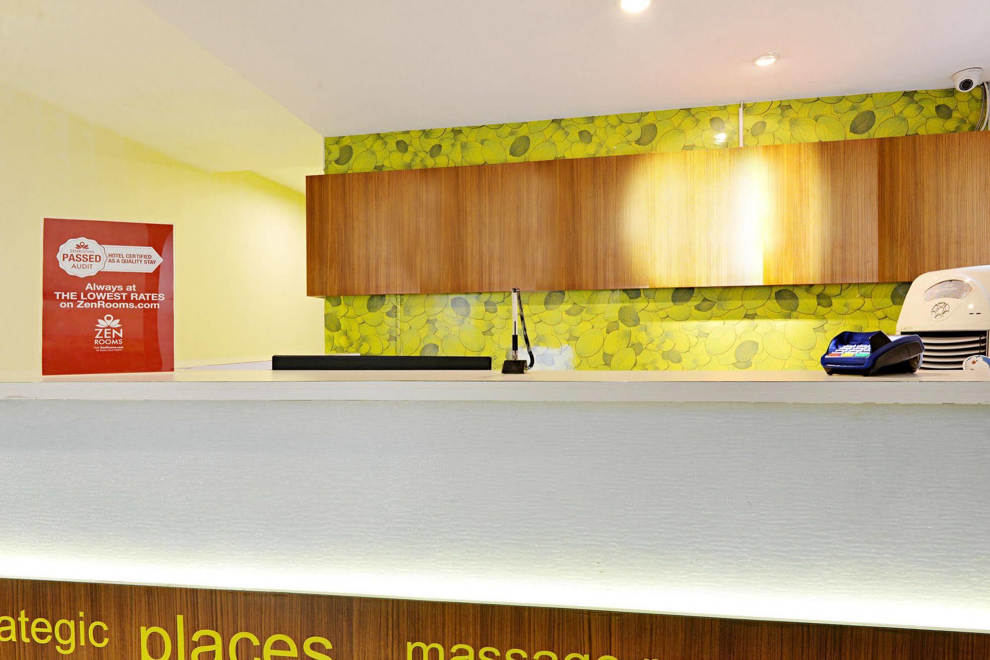 Zen Rooms Basic Tangerang Aeropolis מראה חיצוני תמונה